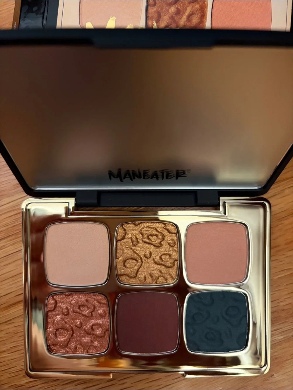 NIB TARTE MANEATER CATITUDE EYESHADOW PALETTE